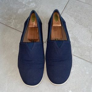 Toms Slip Ons